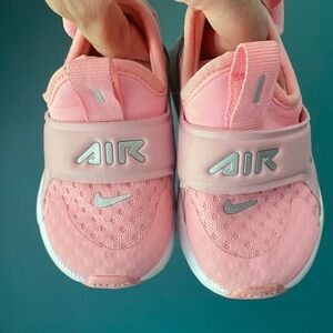 Pink Nike Air Max 270 Infant Sneakers 5C